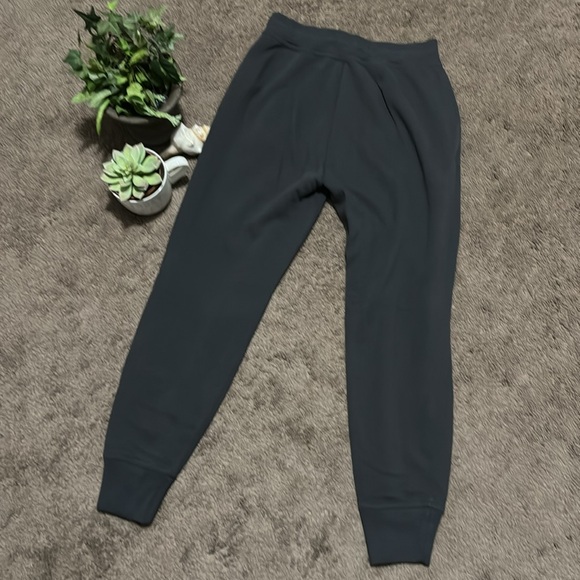 A&F “Soft Collection” Sweatpants-S-Blue GrayDrawstring Waist-Elastic Bottom-EUC - Picture 13 of 15